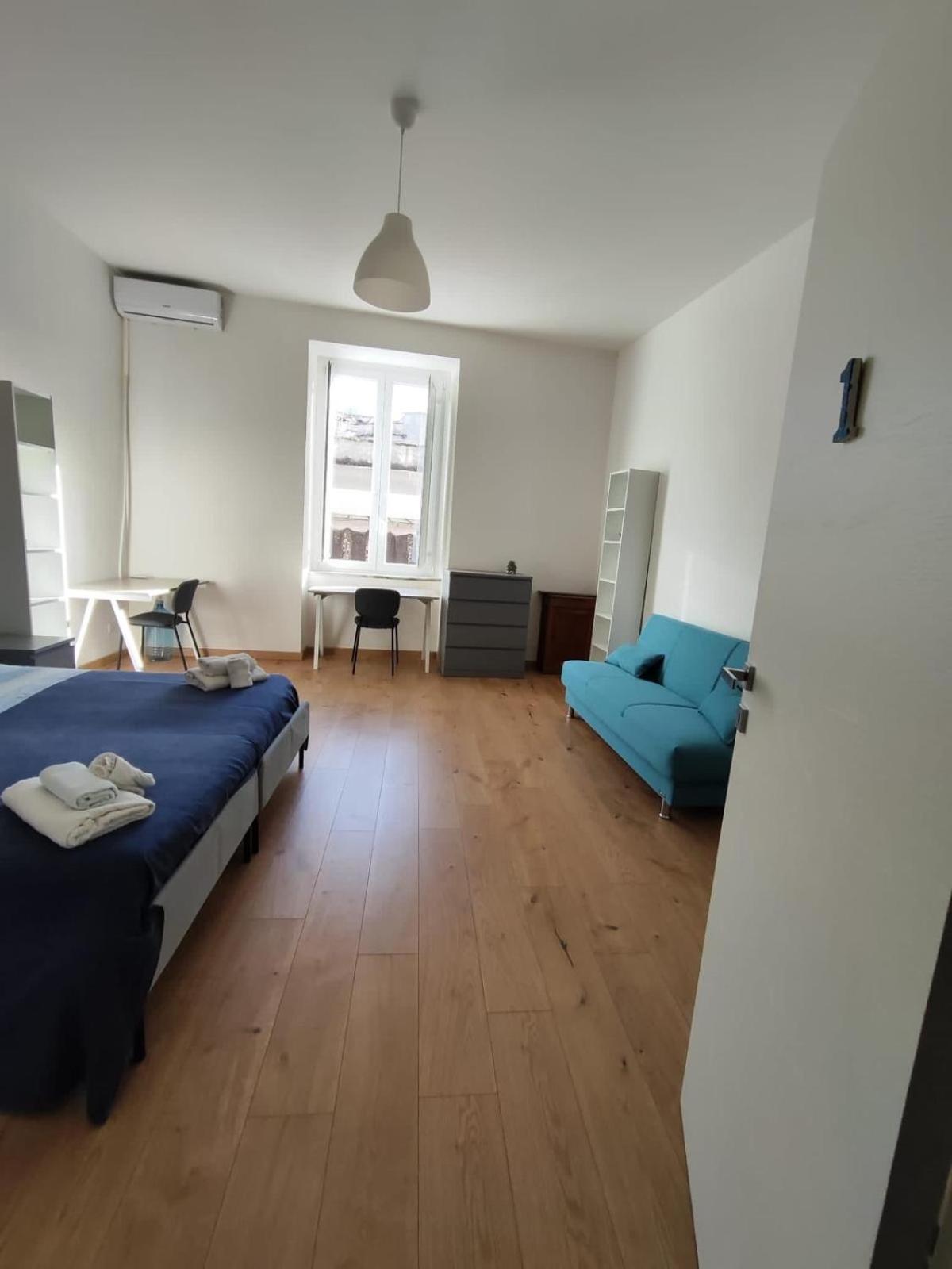 Privatunterkunft Luxury House Neapel